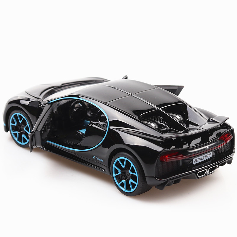 1:32 Chiron Simulation Superca - Photography Lighting Simulation recension och pris